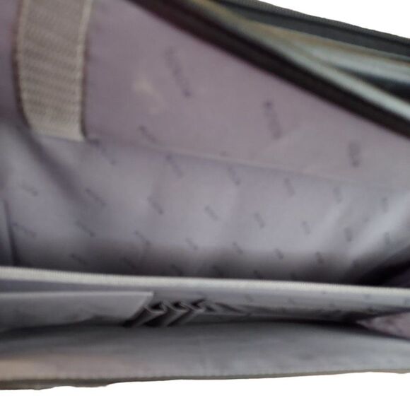 Solo Brief case Black VGC - Picture 4 of 7